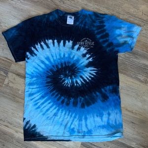 tie dye t shirt